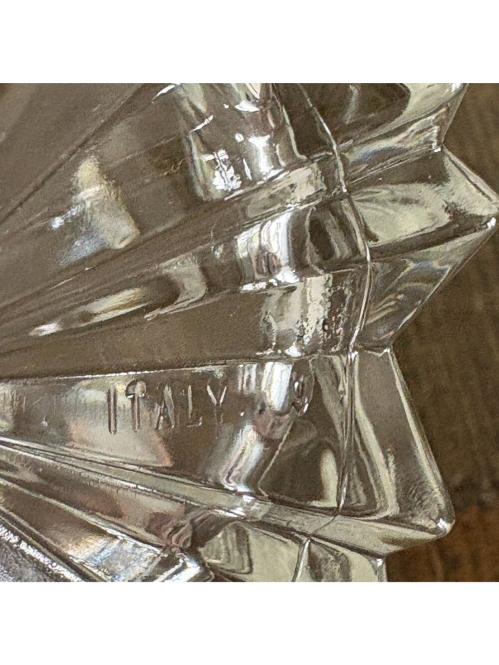 Crown Royal Whiskey Rocks Glass Set of 2 Starburst Base Etched Logo Italy - Picture 6 of 8